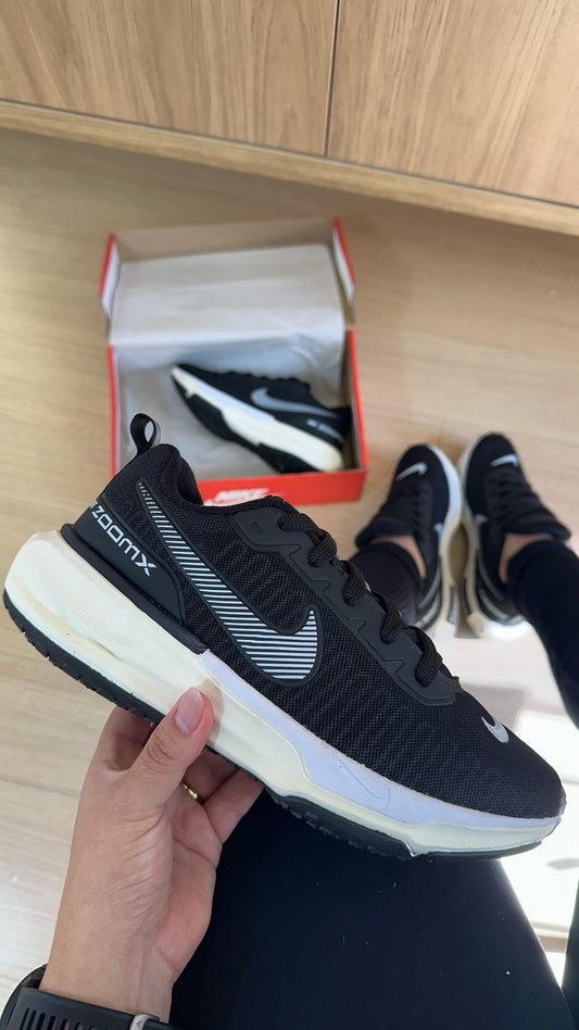 Nike Invincible Zoom