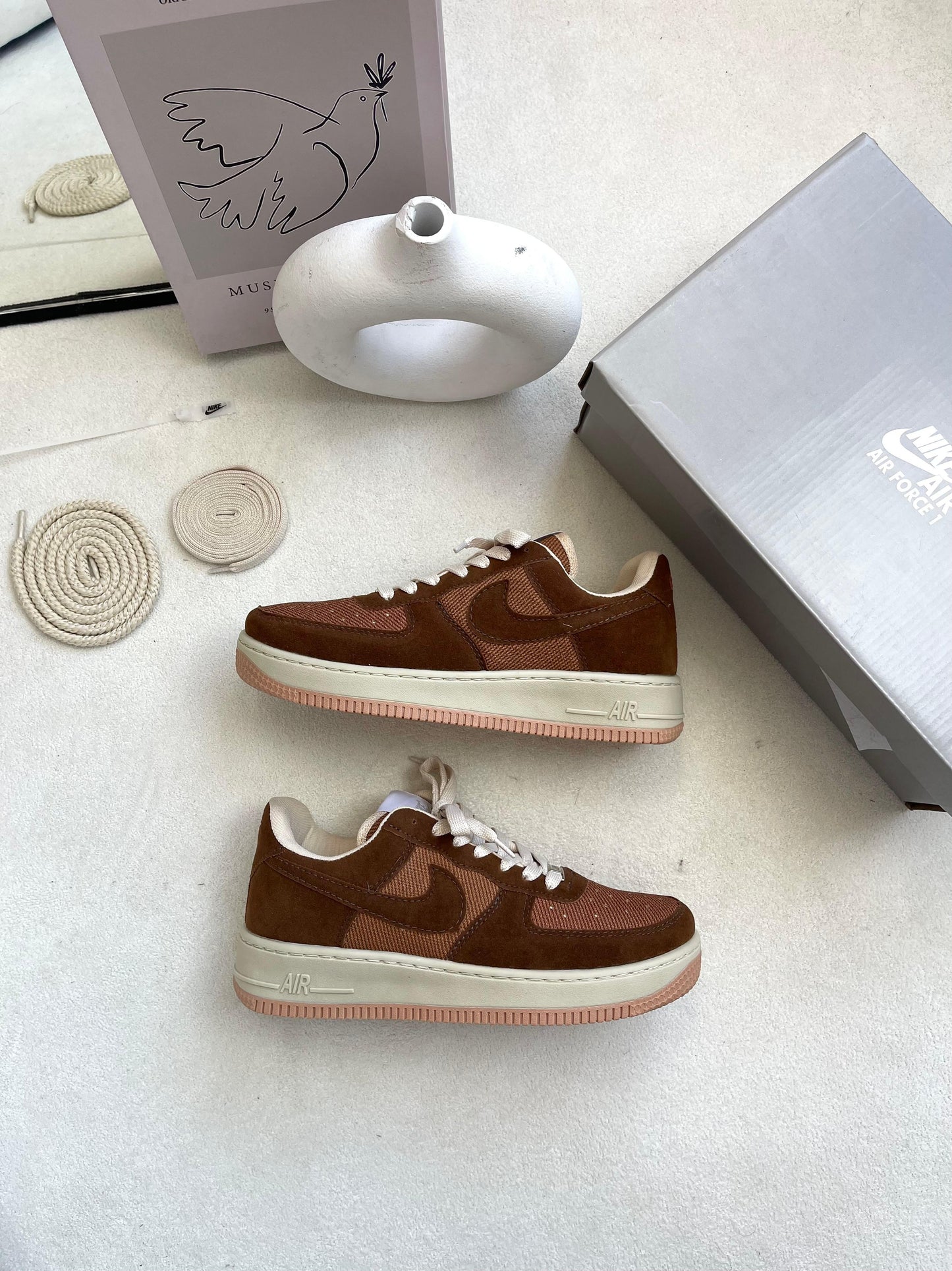 Tênis Nike Air force 1 PREMIUM🤎
